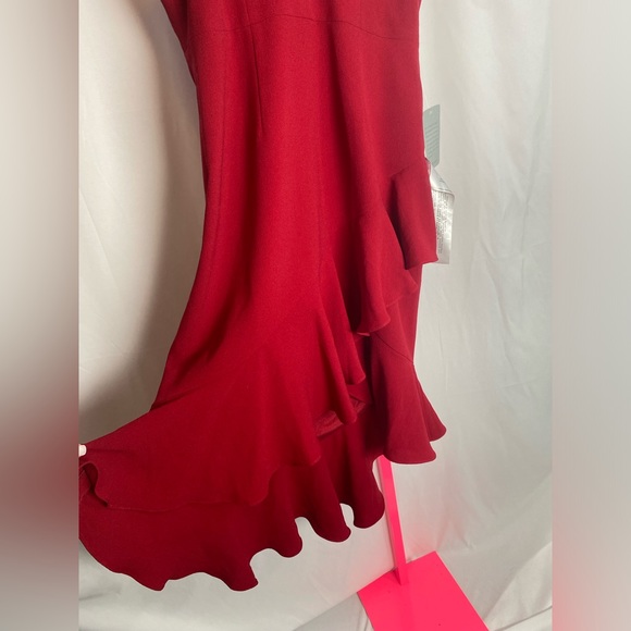 DRESS THE POPULATION NWT Red spaghetti strap midi dress bottom angled ruffle’s - Picture 2 of 5